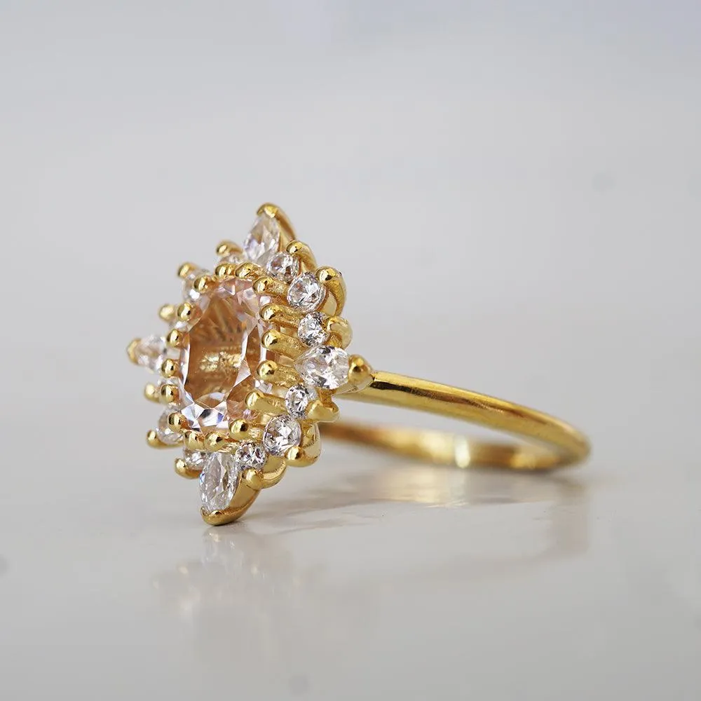 14K Beatrice Oval Morganite Ring