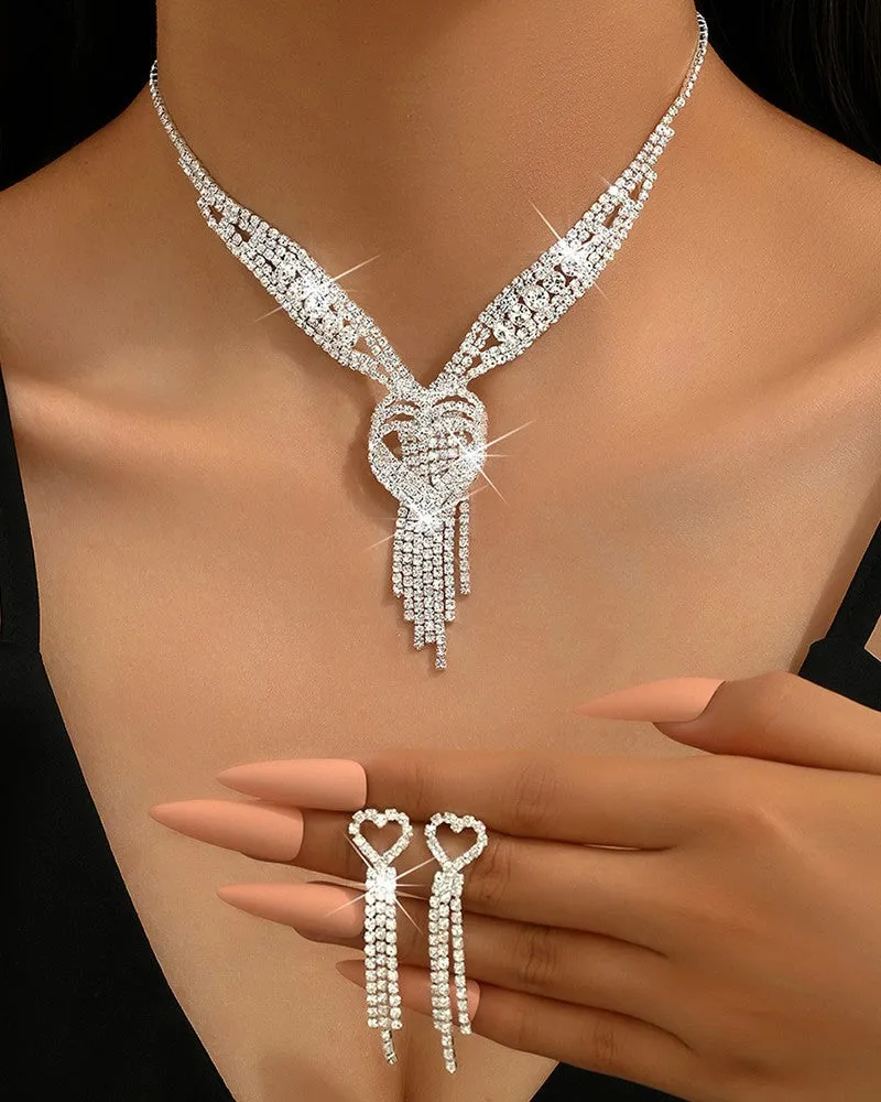 2PCS Rhinestone Decor Hollow Out Tassel Heart Pendant Necklace & Drop Earrings Wedding Bridal Gift Jewelry Set