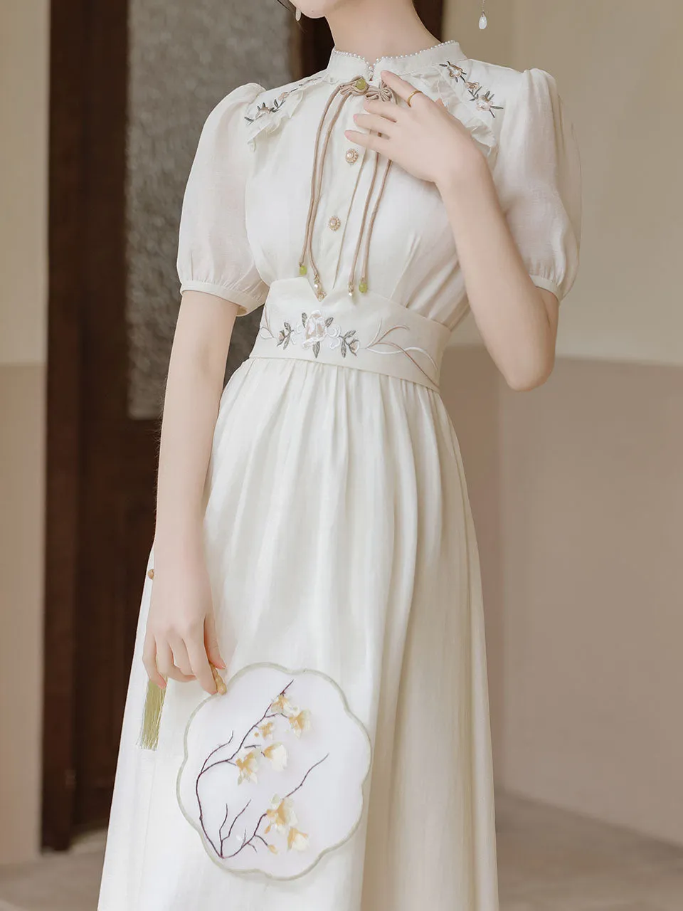 Apricot Embroidered Short Sleeve Vintage Dress with Belt