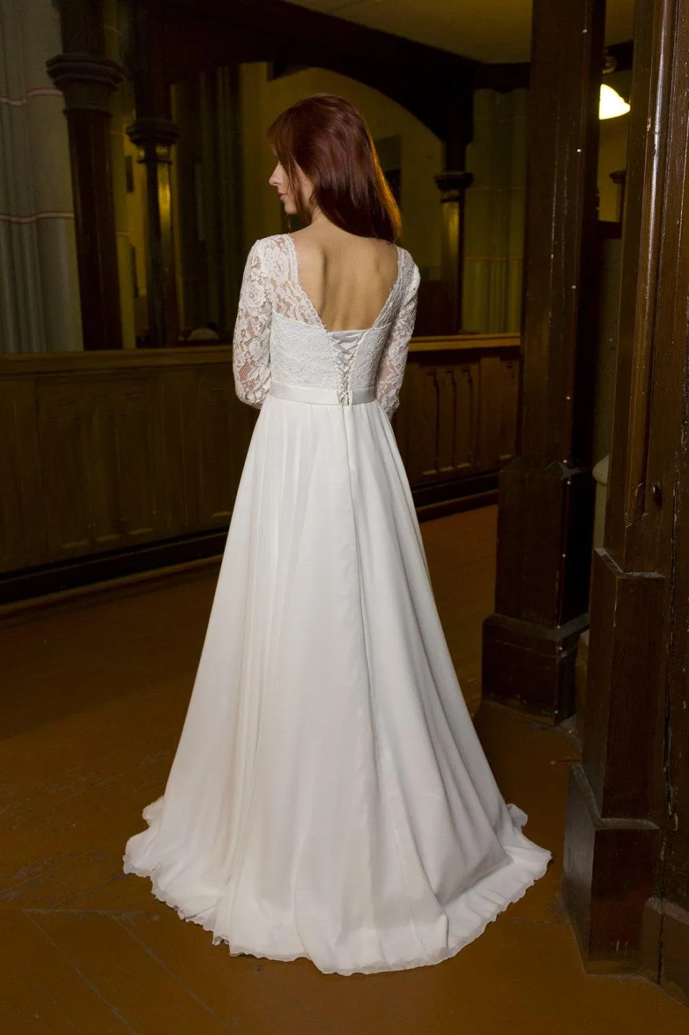 Bateau Neck Long Sleeve Chiffon Wedding Dress With V-Back Cutout-ET_711486