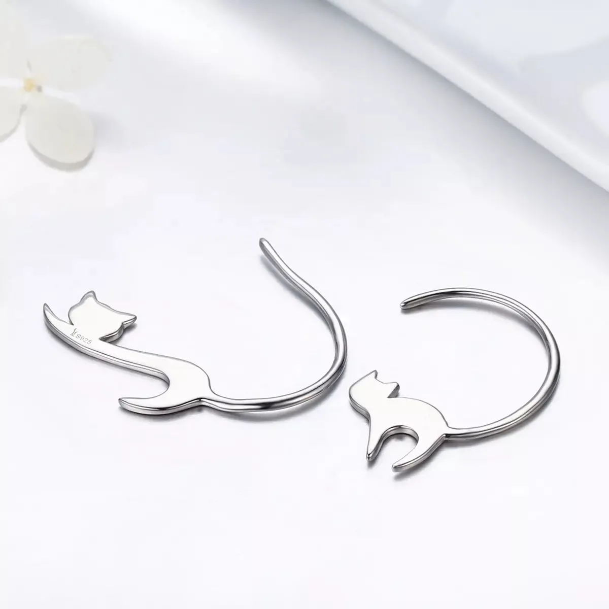 Elegant Cat Earrings in Solid 925 Sterling Silver