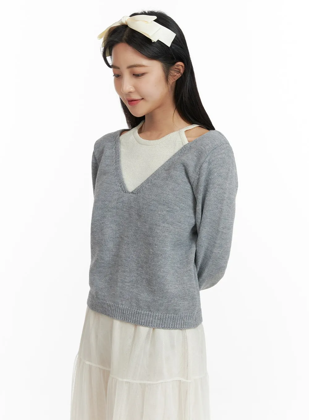 Layered V-Neck Knit Sweater OF419