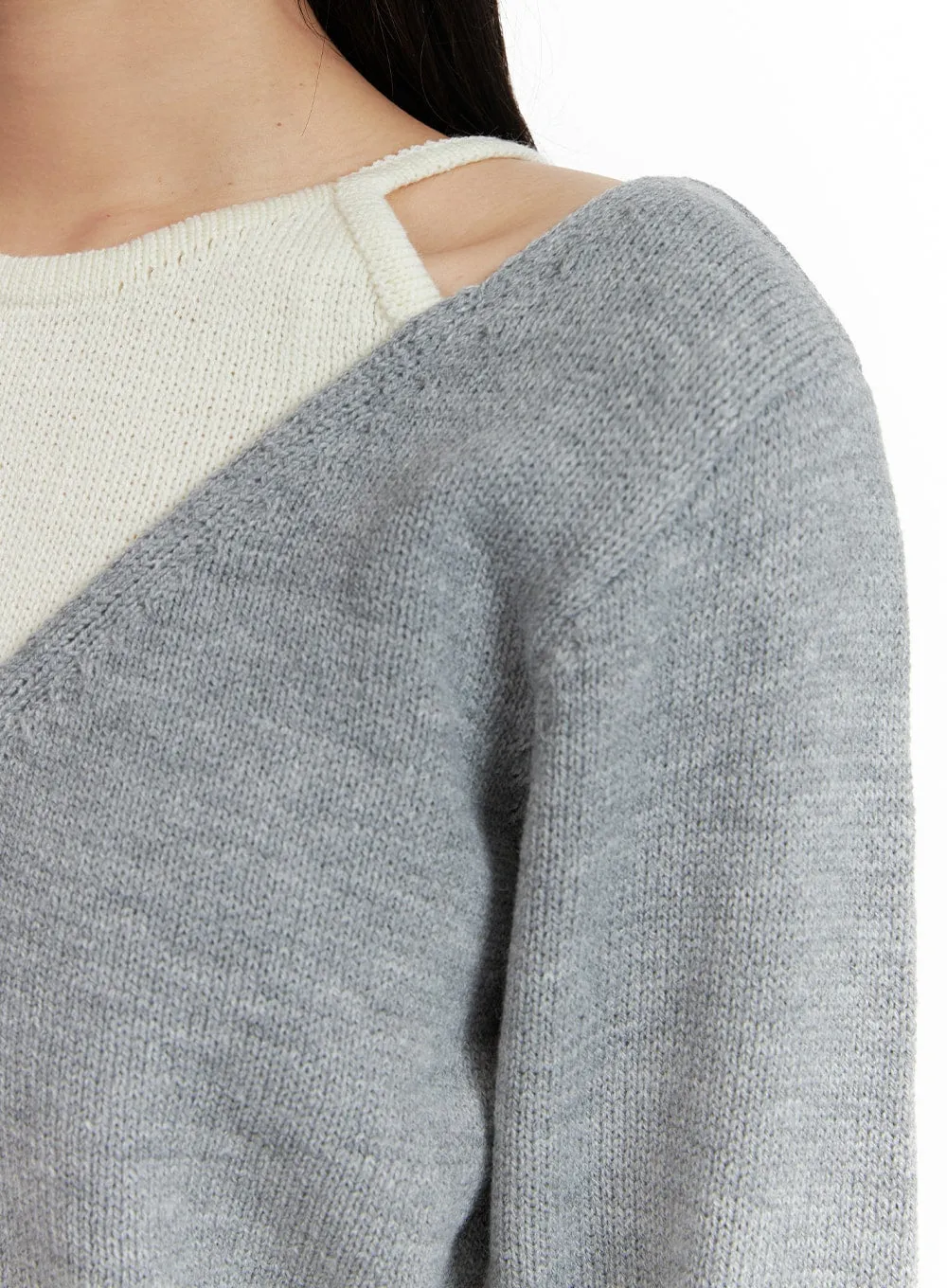 Layered V-Neck Knit Sweater OF419