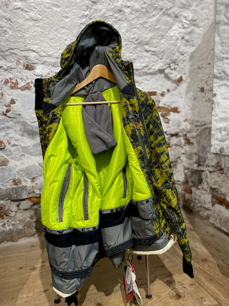 Oakley Snowjacket Mast