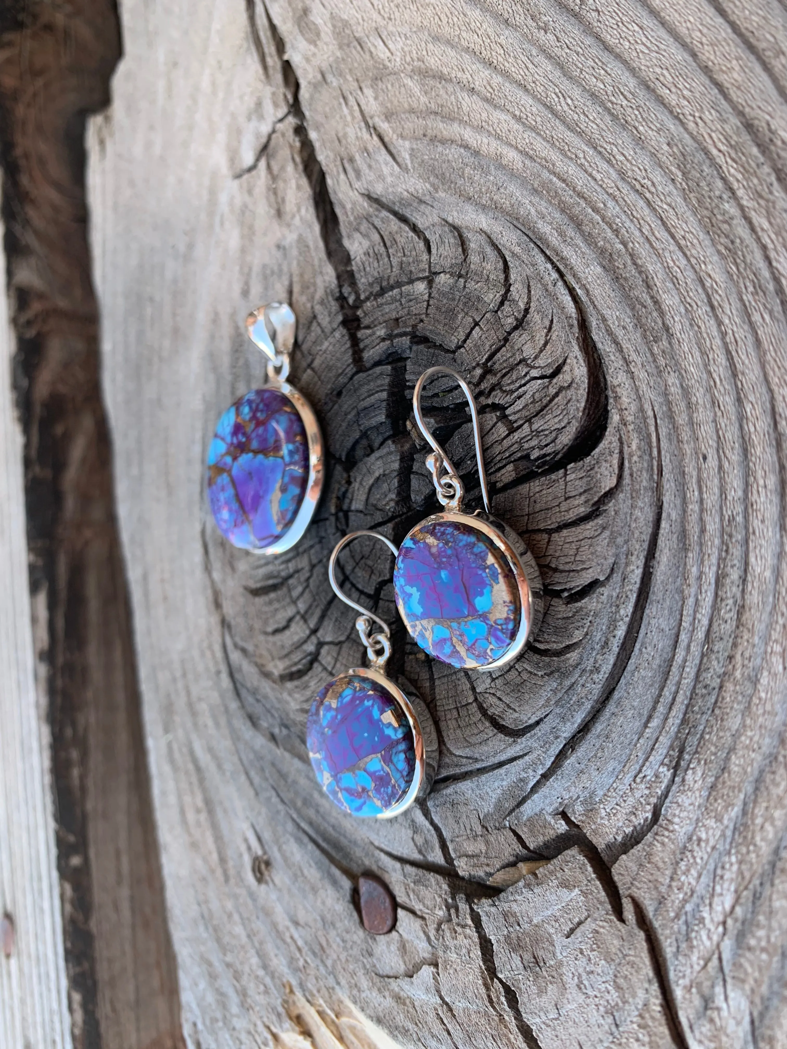 Purple Mohave Turquoise pendant & earring set