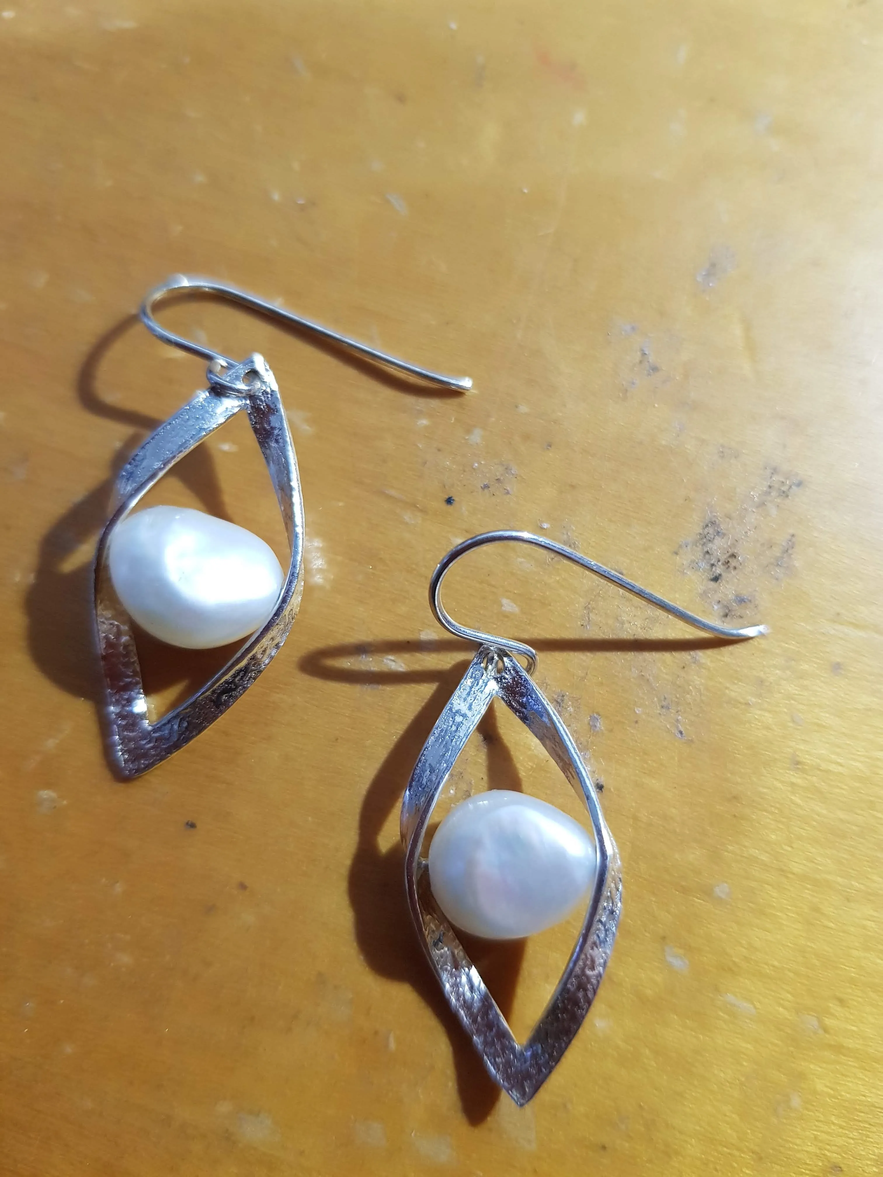 Sterling Silver mother of pearl earrings, Feminine and elegant earrings