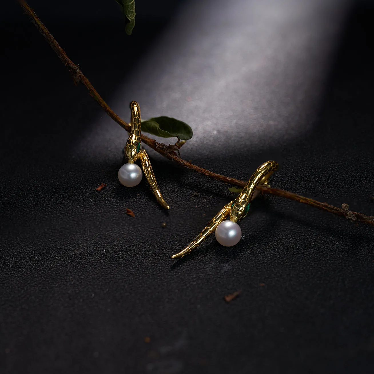 Top Grade Freshwater Pearl Earrings WE00662 | SAFARI