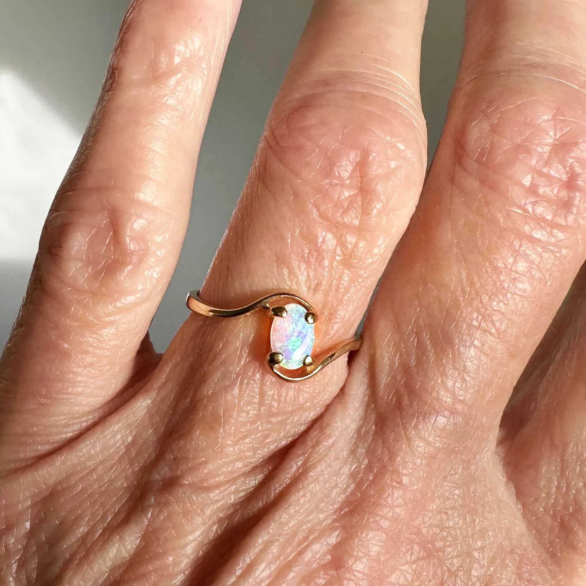 Vintage 10K Gold Bypass Opal Solitaire Ring