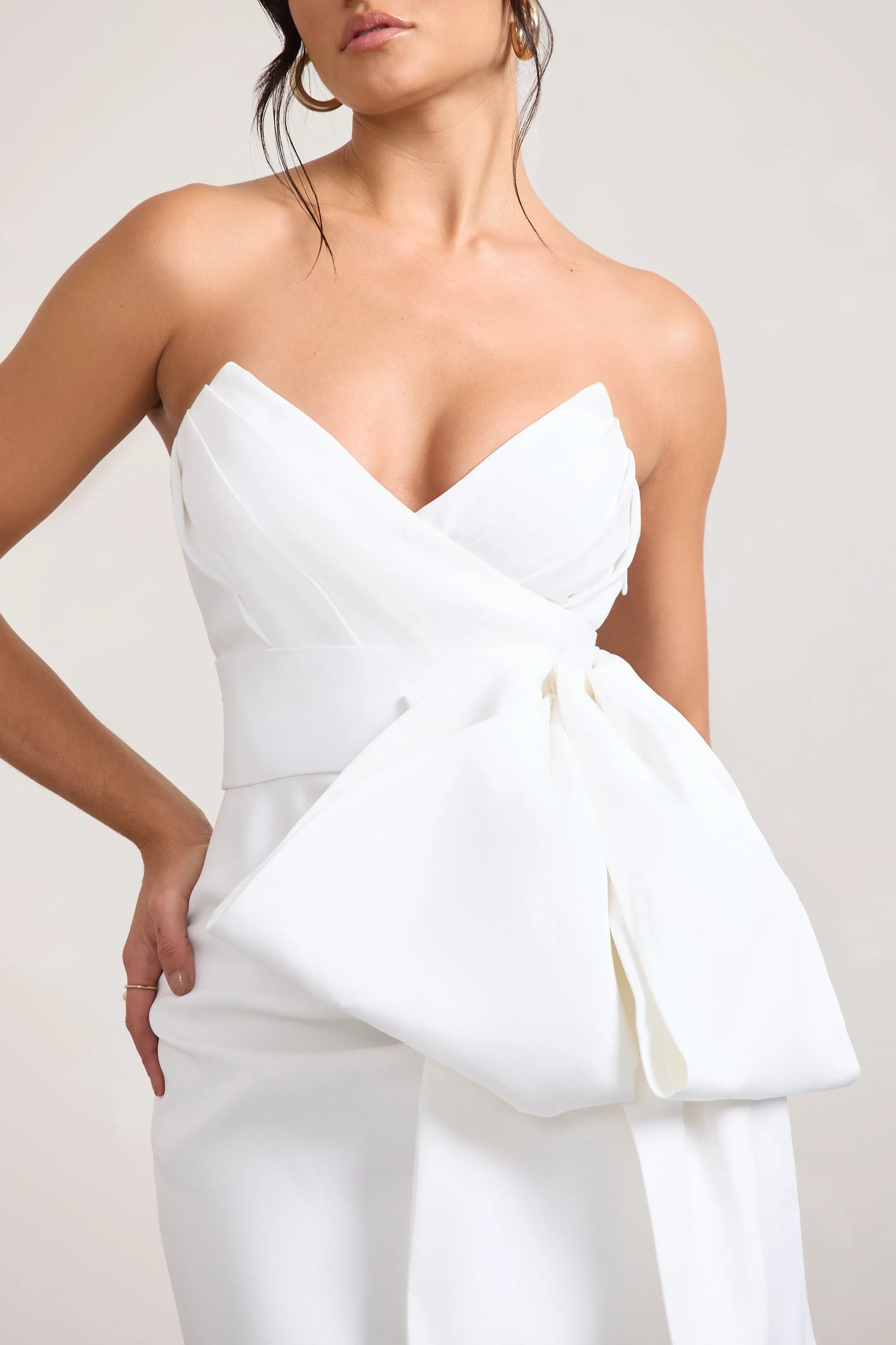 Winner | White Bandeau Mini Dress With Oversized Bow